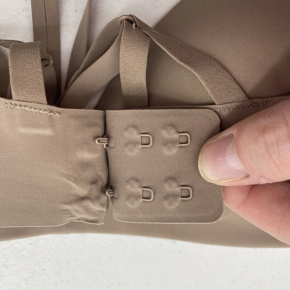 Lululemon Size 32C Bra Take Shape Molded Wireless Uplift Shape Soft Sand Beige